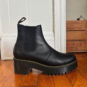 Doc Martens Rometty Leather Chelsea Boots